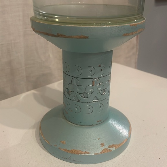 Pale blue wooden base candle holder with glass votive - Picture 2 of 2